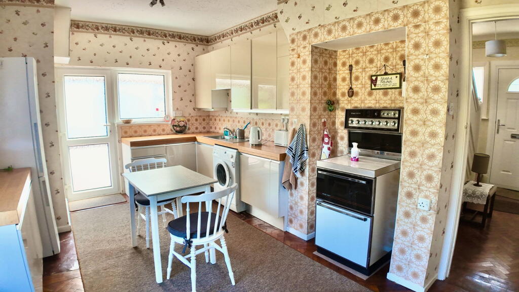 House in Blackwood, Caerphilly - View 3