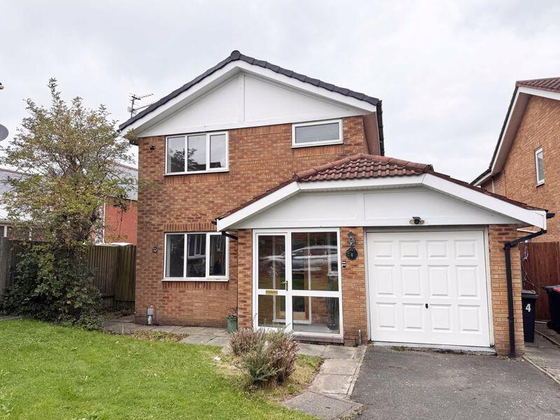 3-bed detached on Detached Family Home with no onward chain - 6 The Rowans, Poulton-Le-Fylde, £269,950