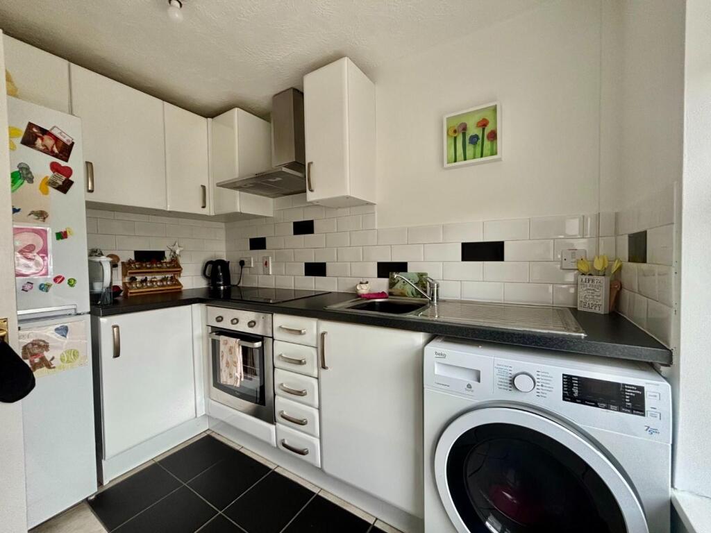 House in Northampton - View 5