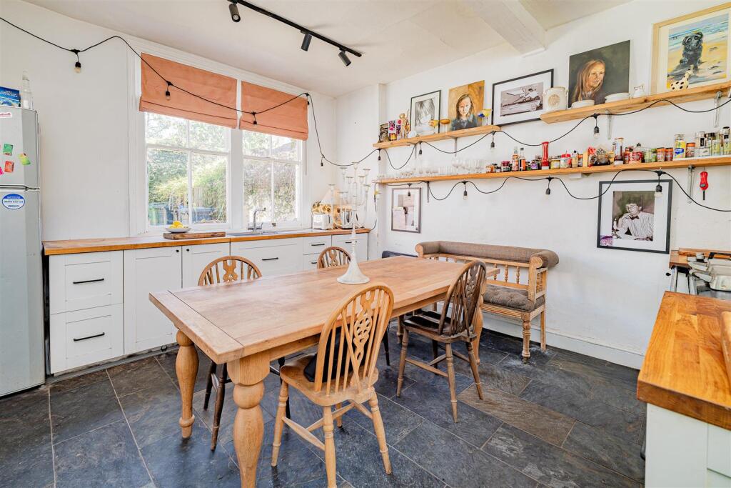 House in Shrewsbury, Shropshire - View 5