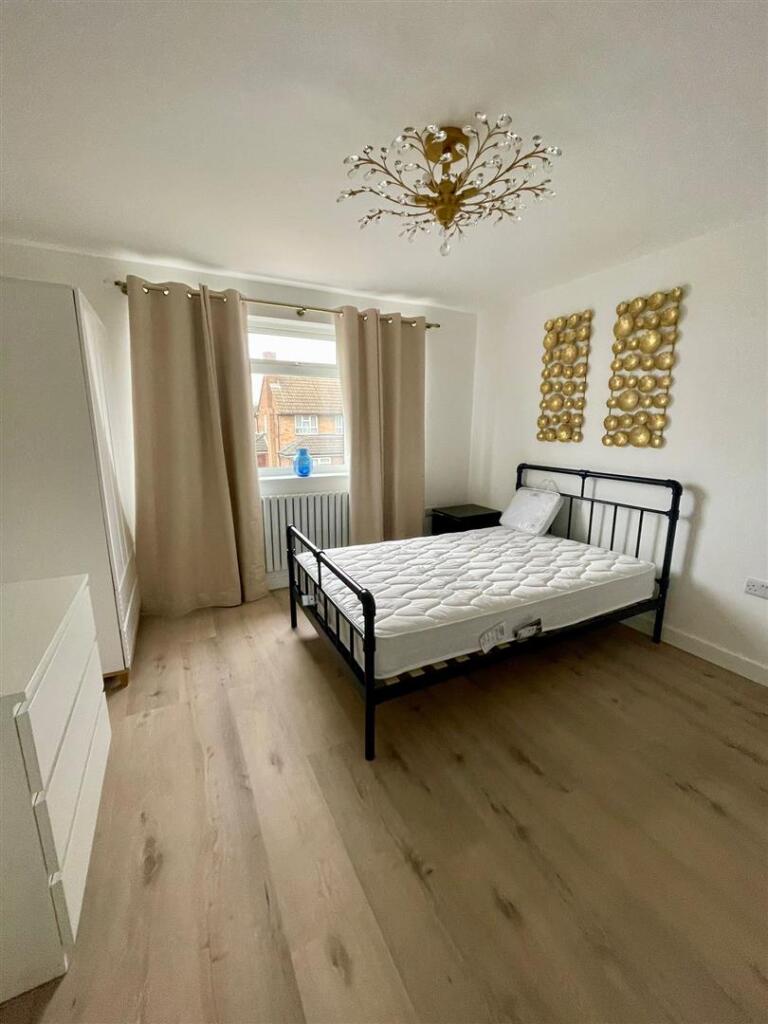 Main image of property: Harding Way, Cambridge