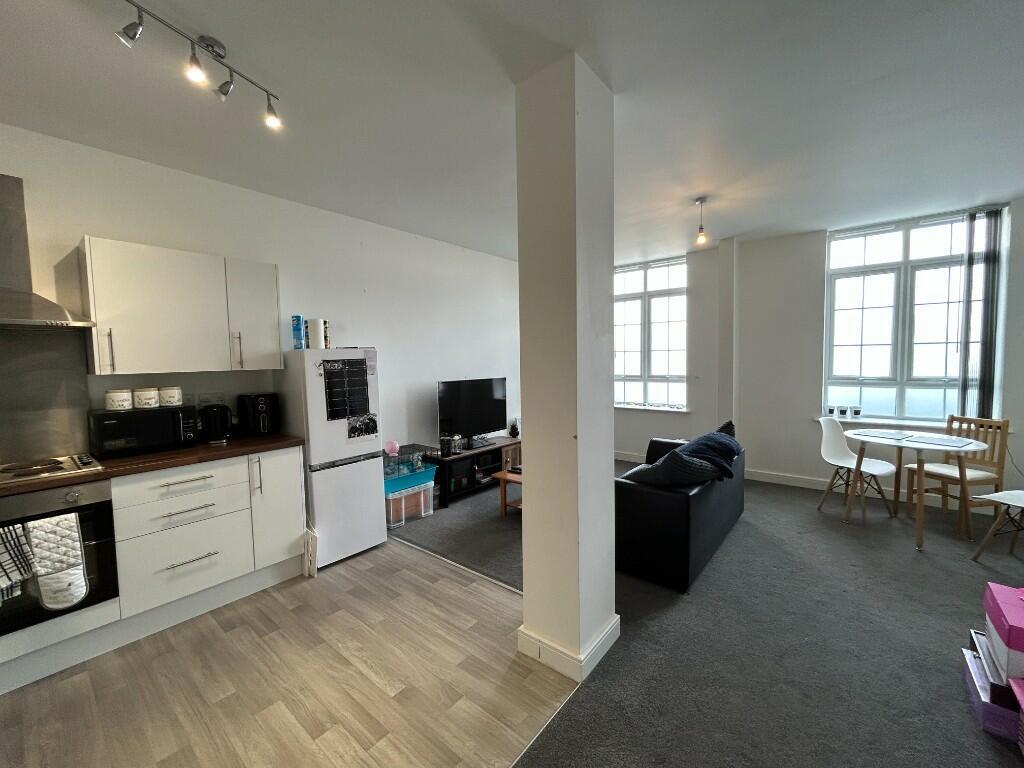 Apartment in Nottingham - View 4