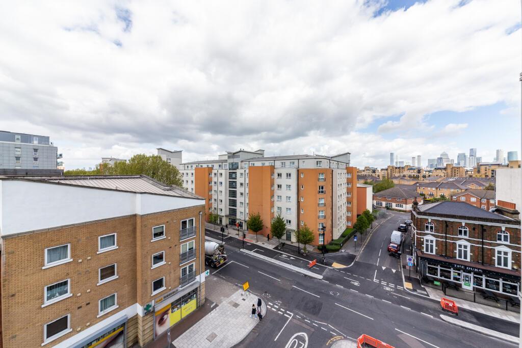 Main image of property: Little Thames Walk, Greenwich