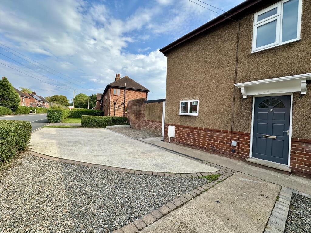 House in Preston - View 2