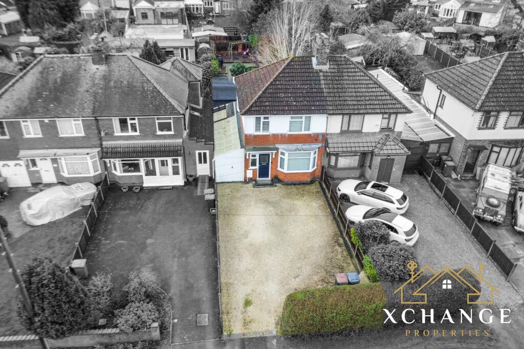 Main image of property: Nuneaton Road, Bulkington, CV12