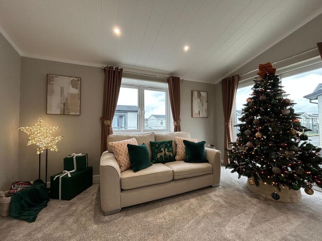 2-bed other on The Image, Sandy Bay, £375,000