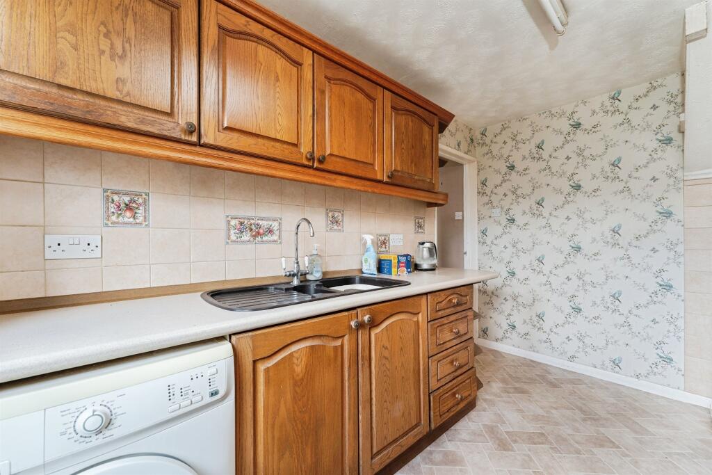 House in Huntingdonshire, Ramsey - More
