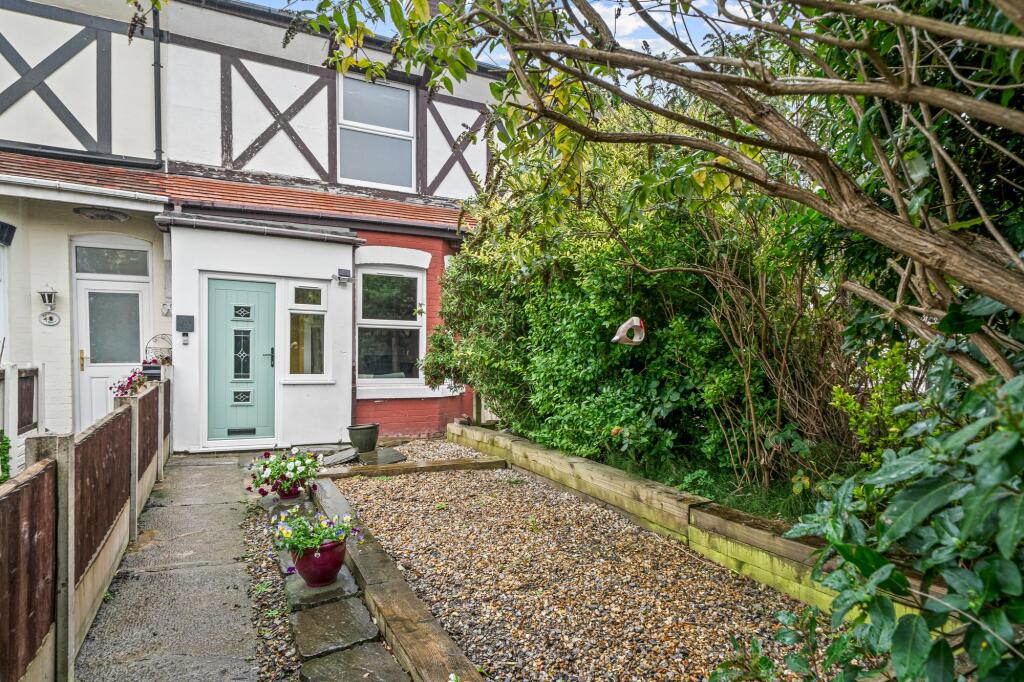 2 Bedroom Terraced in WN4 9BJ