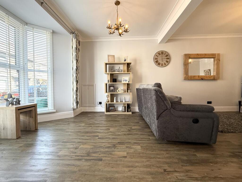 House in Abernant, Aberdare East - View 3