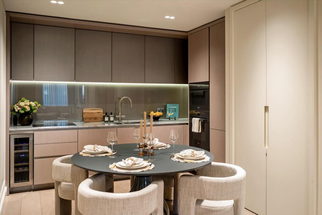 Apartment in London - More