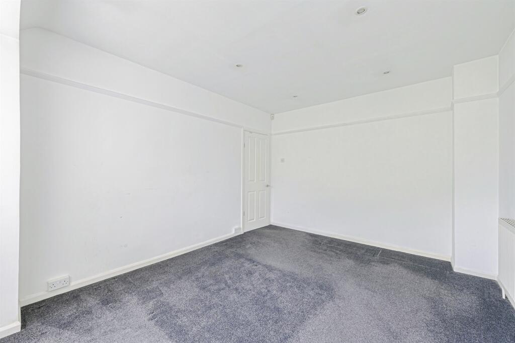 House in Birmingham - View 5