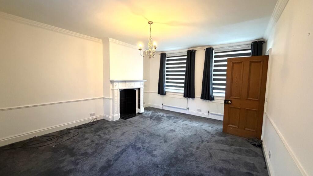 House in Leeds - View 5