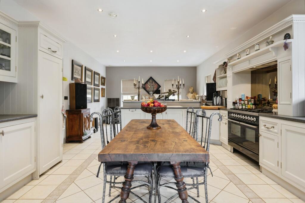 House in Norwich - View 5