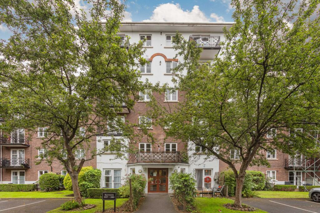 Main image of property: Brompton Park Crescent,
West Brompton, SW6