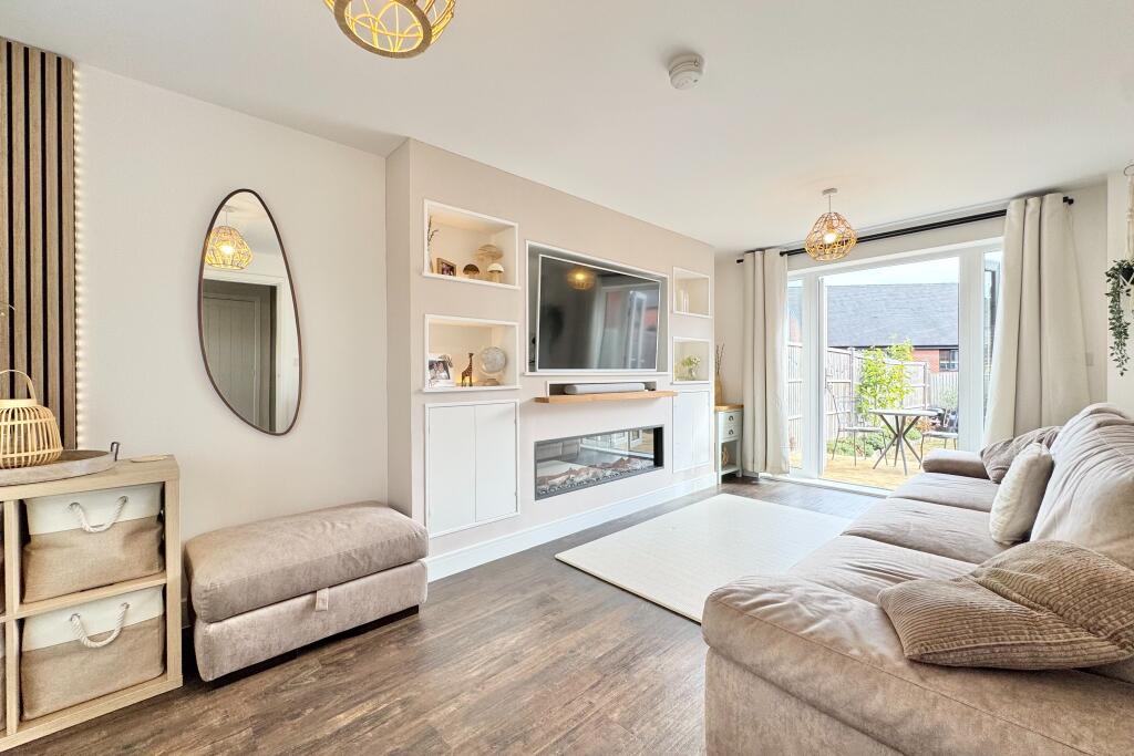 House in Whiteley - View 2
