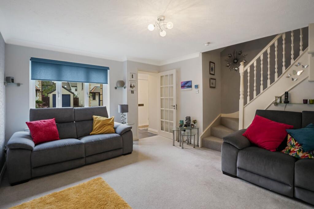 House in Perth - View 4