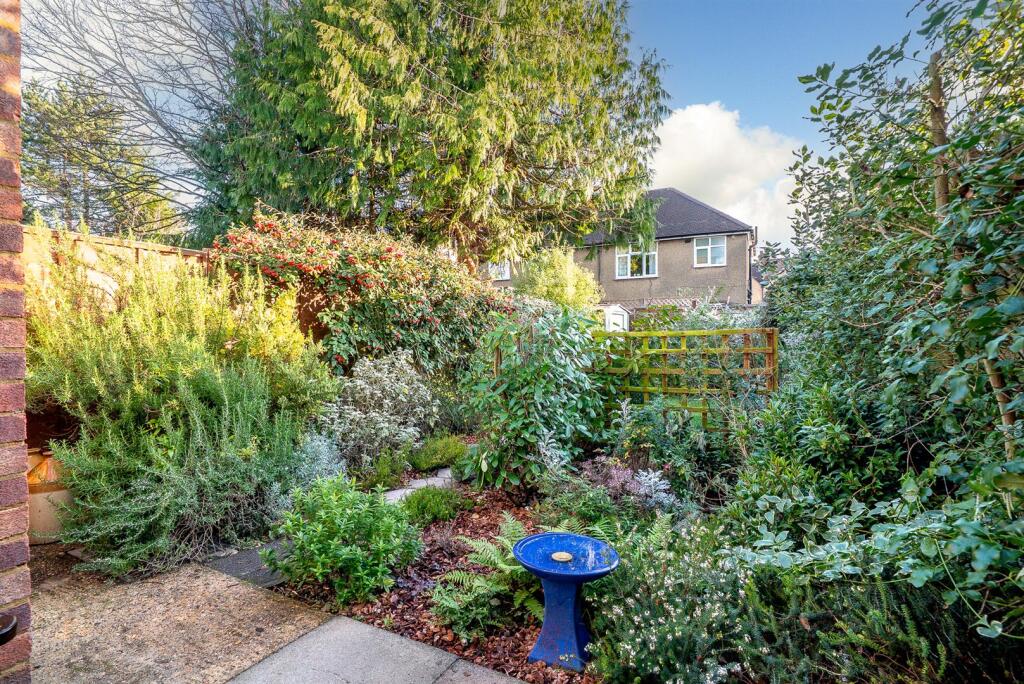 House in St Albans - View 4