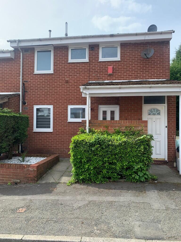 Main image of property: 9 Elder Mount Road, Manchester, Greater Manchester, M9 8BT