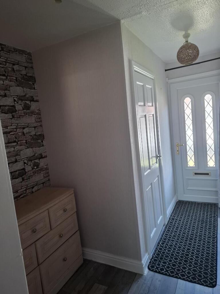 Roxalina Street, Bolton photo 5