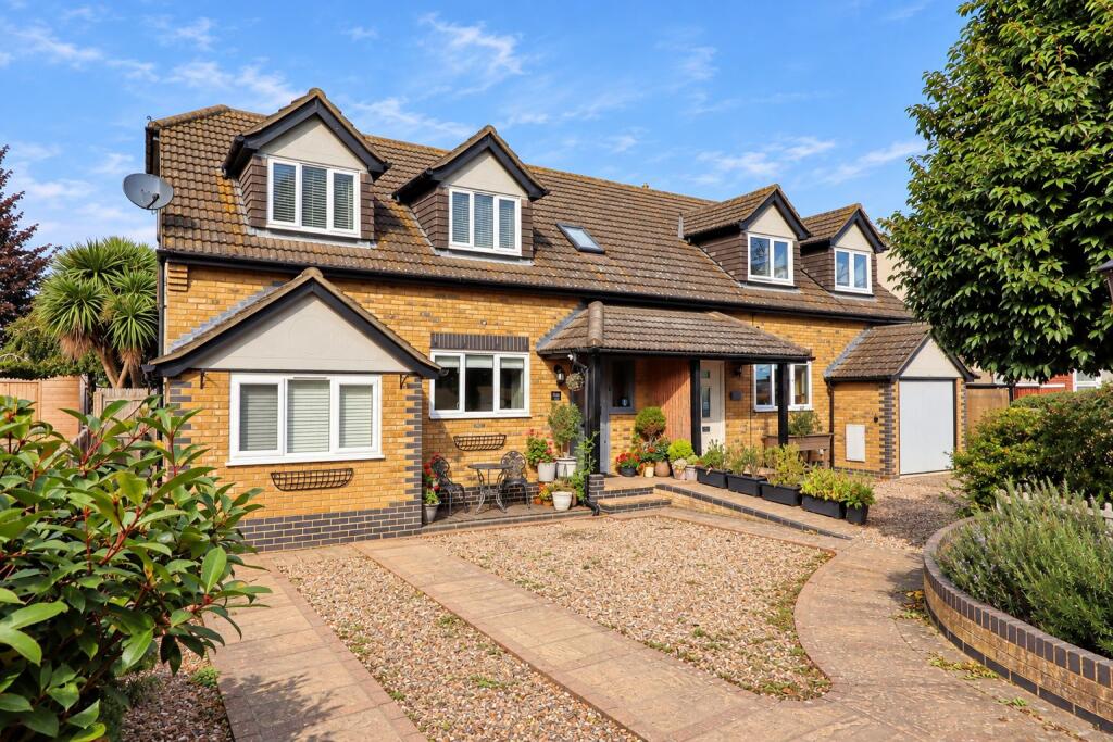 Main image of property: St. Lawrence Drive, St. Lawrence, Southminster, CM0 7NL