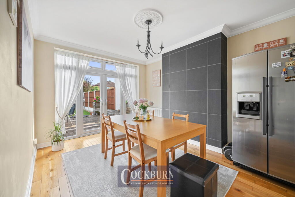 House in London - View 4