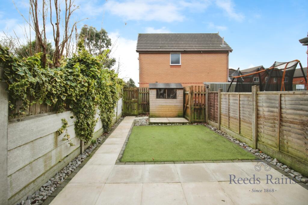 Skipton Close, Bamber Bridge, Preston, Lancashire, PR5 photo 4