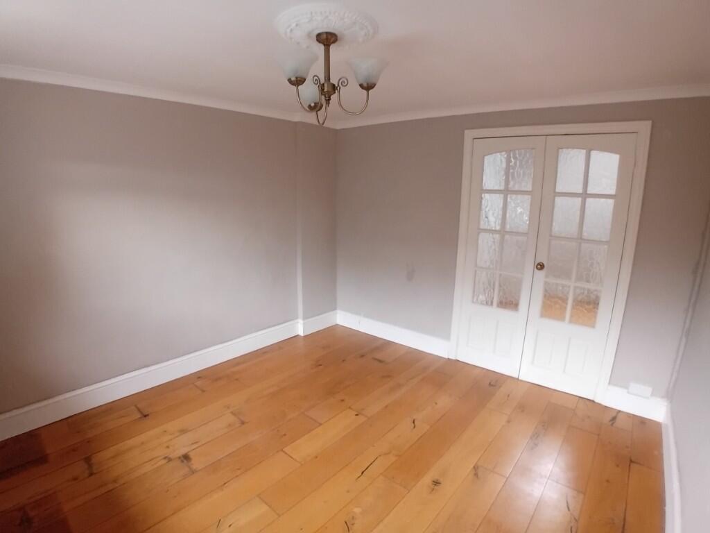 Beach Avenue, BS35 photo 4