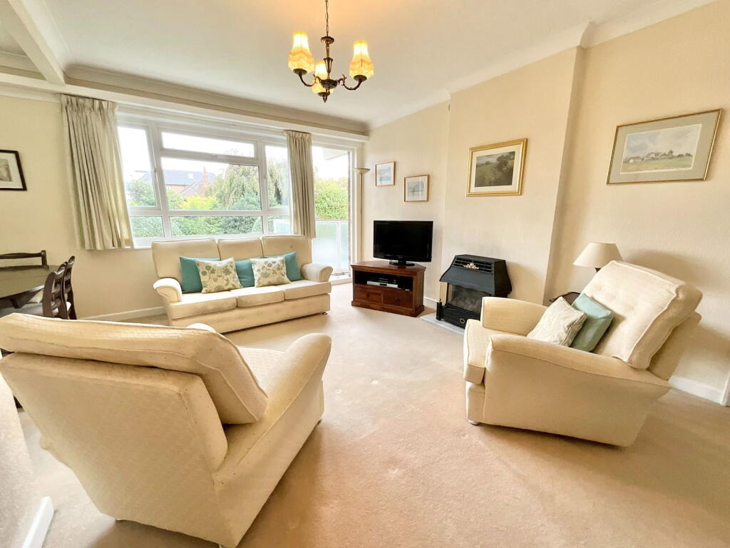 Apartment in Preston - View 2