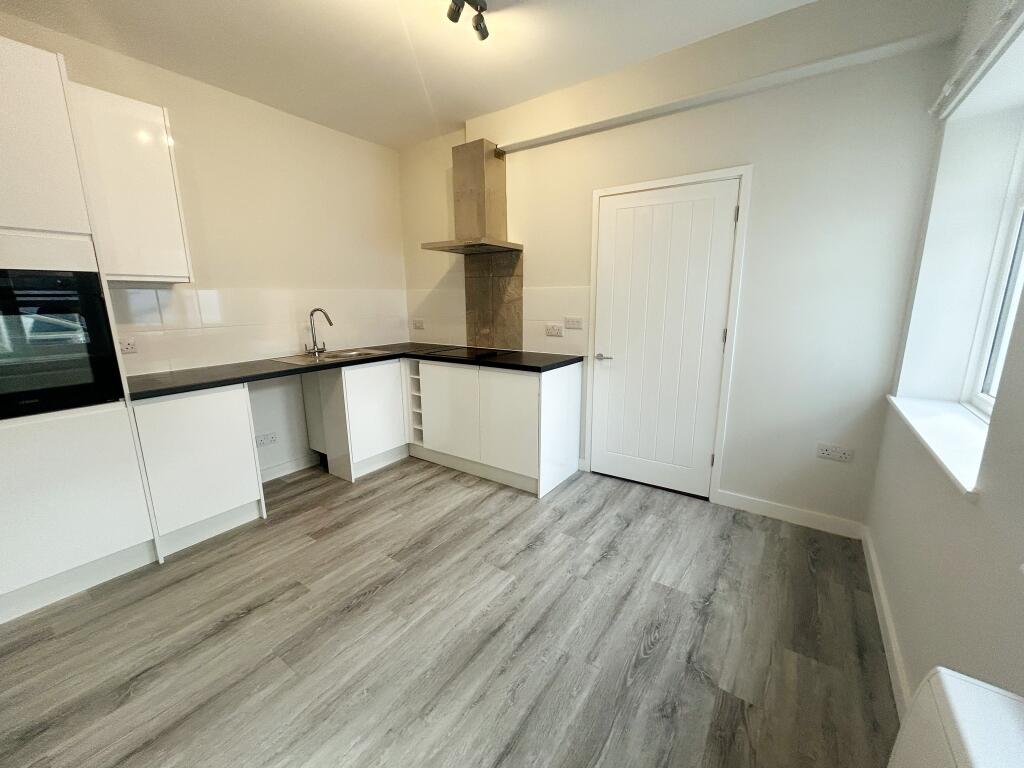 Main image of property: Felixstowe Road, Ipswich, Suffolk, IP3