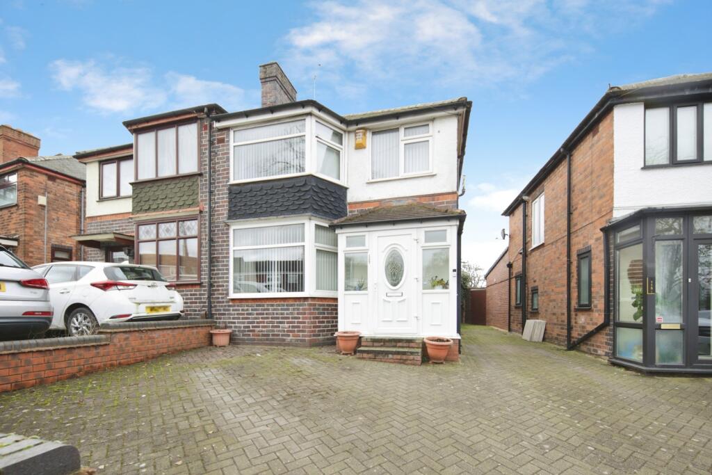 Main image of property: Bromford Road, Hodge Hill, Birmingham, B36
