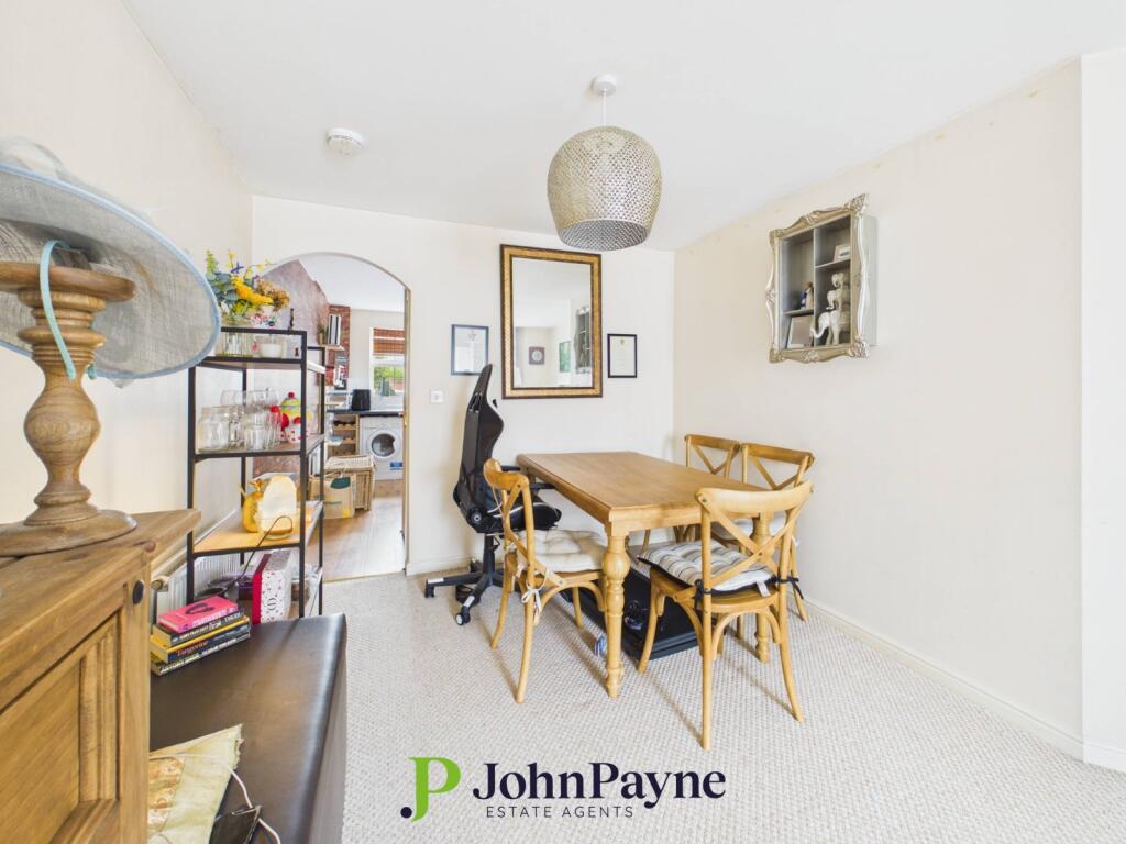 Apartment in Coventry - More