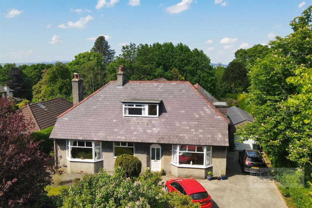 Main image of property: Somerset Avenue, Wilpshire, Ribble Valley