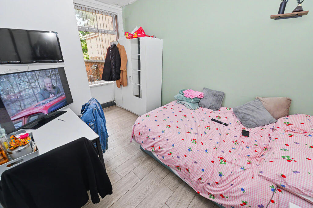 Main image of property: Kingsway, Coventry