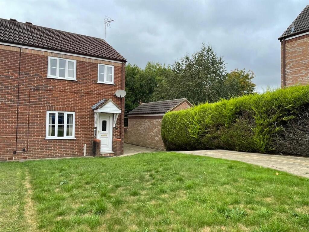28 Bishopsgarth, Springwell Lane, Northallerton, North Yorkshire DL7 8QU photo 4