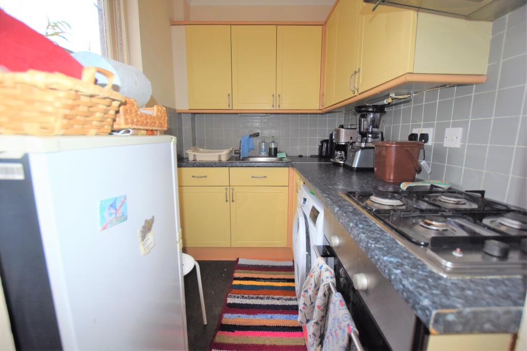 Apartment in London - View 4