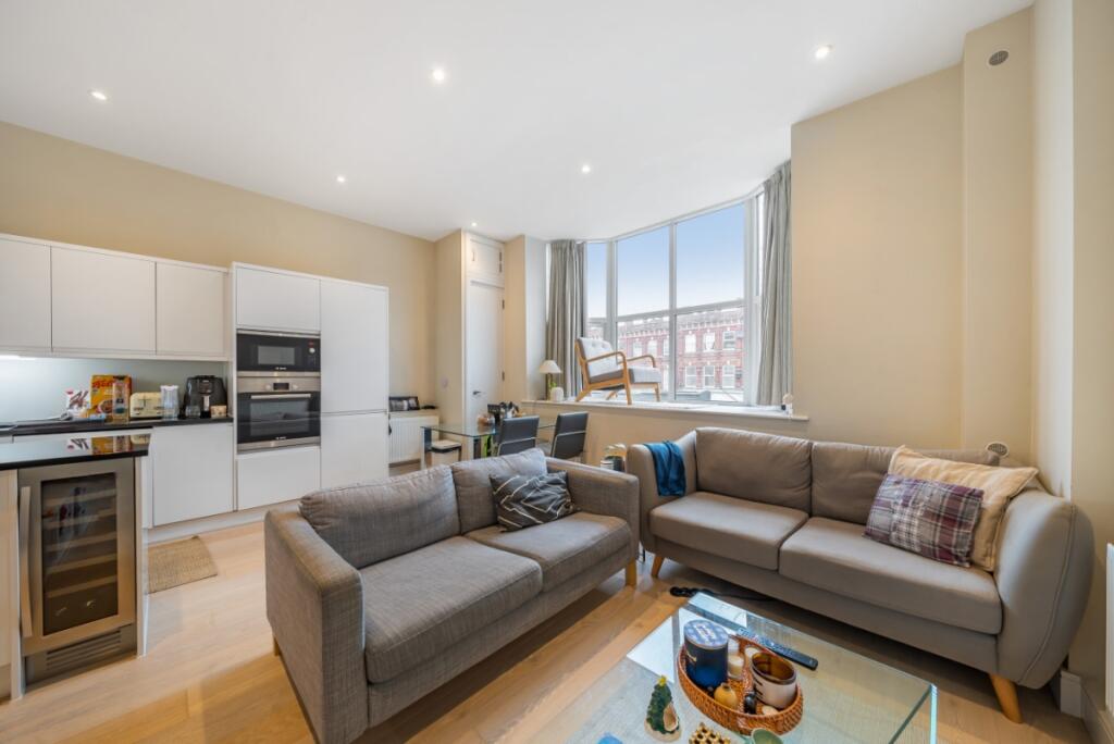 Main image of property: Cricklewood Broadway, London, NW2