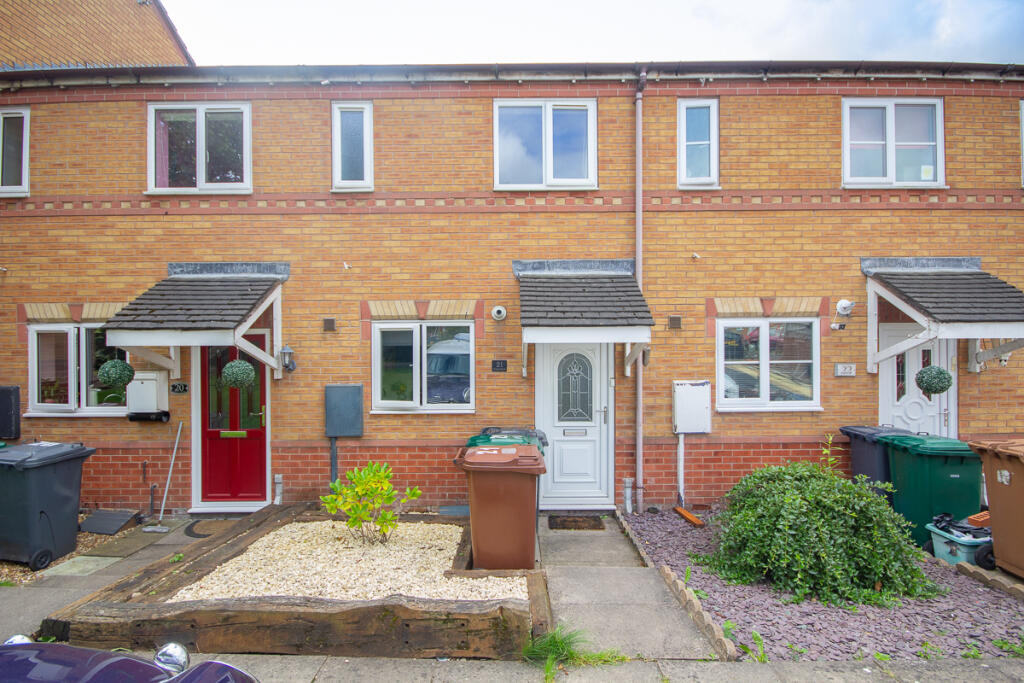 Main image of property: Vicarage Gardens, Swadlincote, Derbyshire