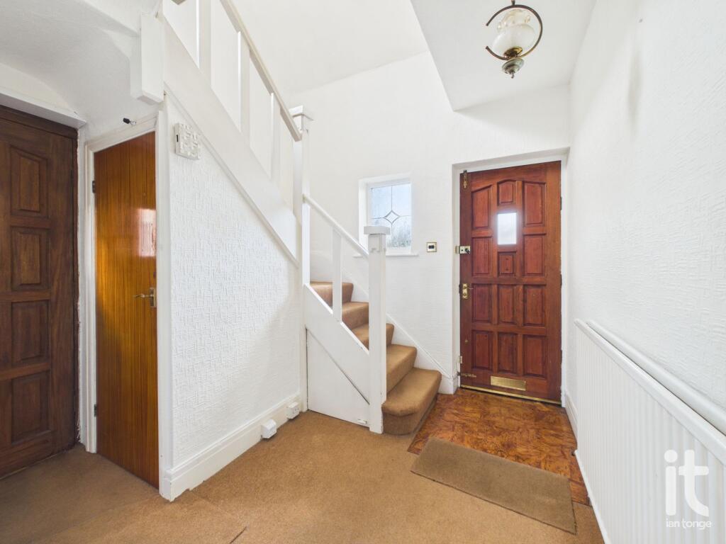 House in Stockport, Offerton - View 5