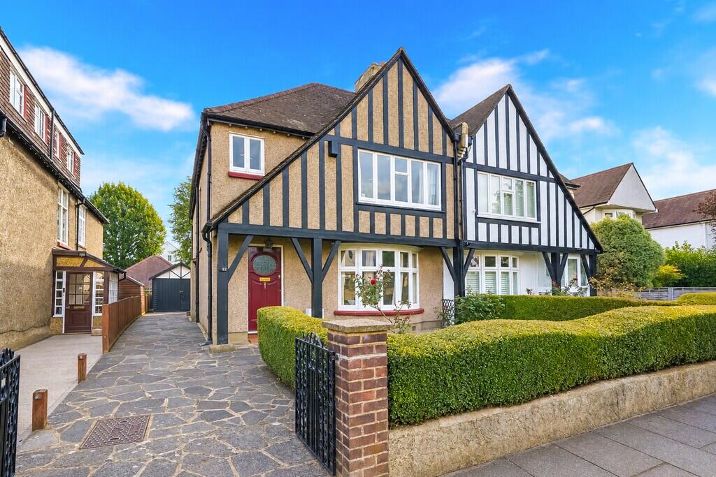 Main image of property: Ranelagh Road, London