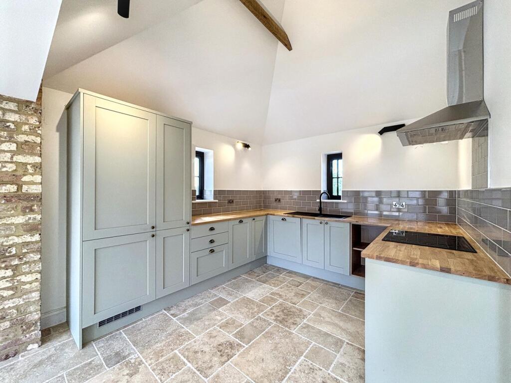 House in Tonbridge - View 5