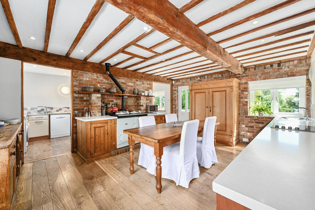 House in Tonbridge - View 5