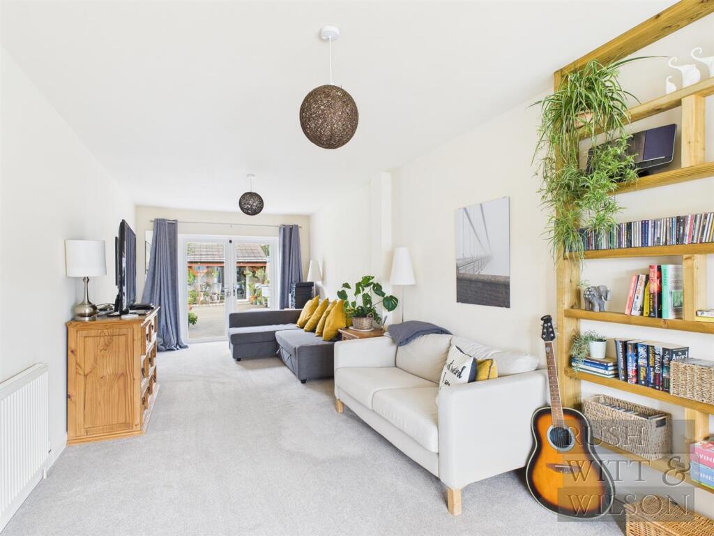 House in Hastings, High Wickham - More
