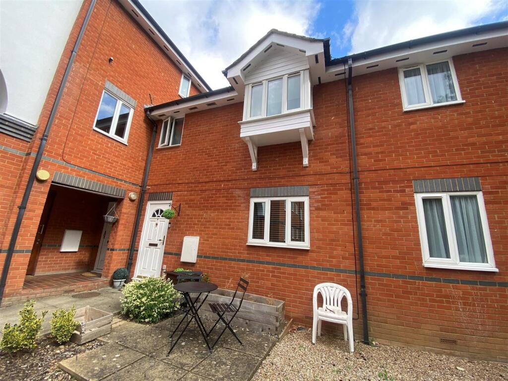 Main image of property: St Cross Court, Upper Marsh Lane, Hoddesdon