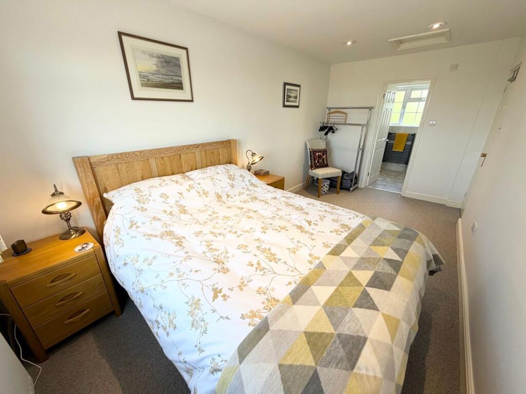 House in Royal Wootton Bassett, Wiltshire - More