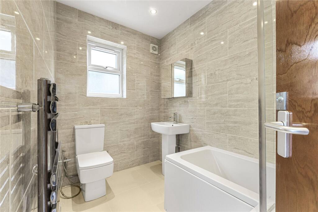 4 bedroom terraced house for rent