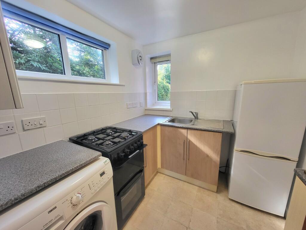 Apartment in Stockport - View 3