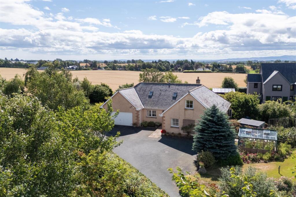 House in Galashiels - View 5
