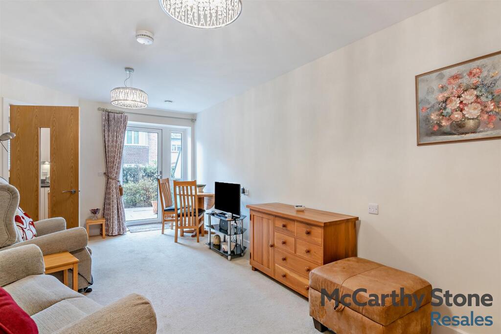 Apartment in Thatcham, Colthrop - View 4