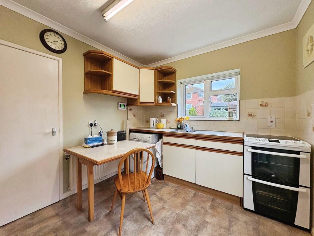 Additional image 3 of Lingfield Avenue, Yeovil