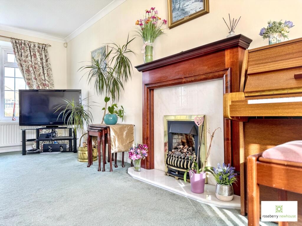 Barrington Avenue, Elm Tree, Stockton-On-Tees, Durham photo 3